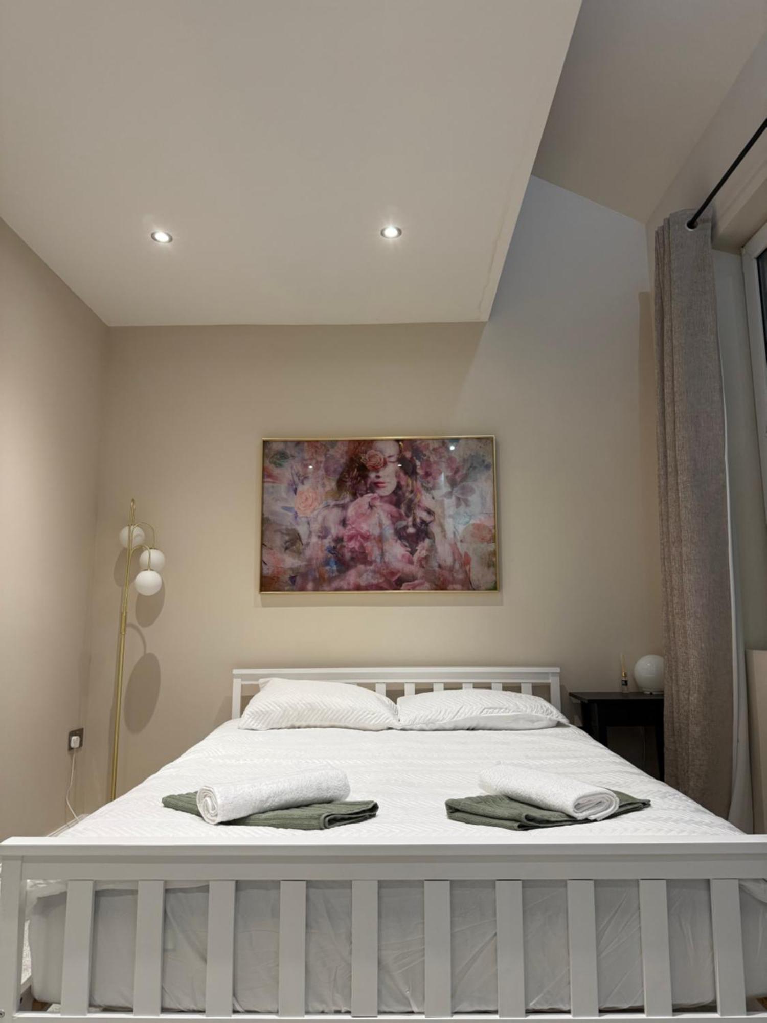 Stylish 1 Bed Flat In Fulham